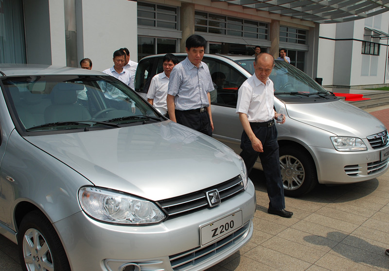 江淮汽車董事長左延安訪問眾泰汽車